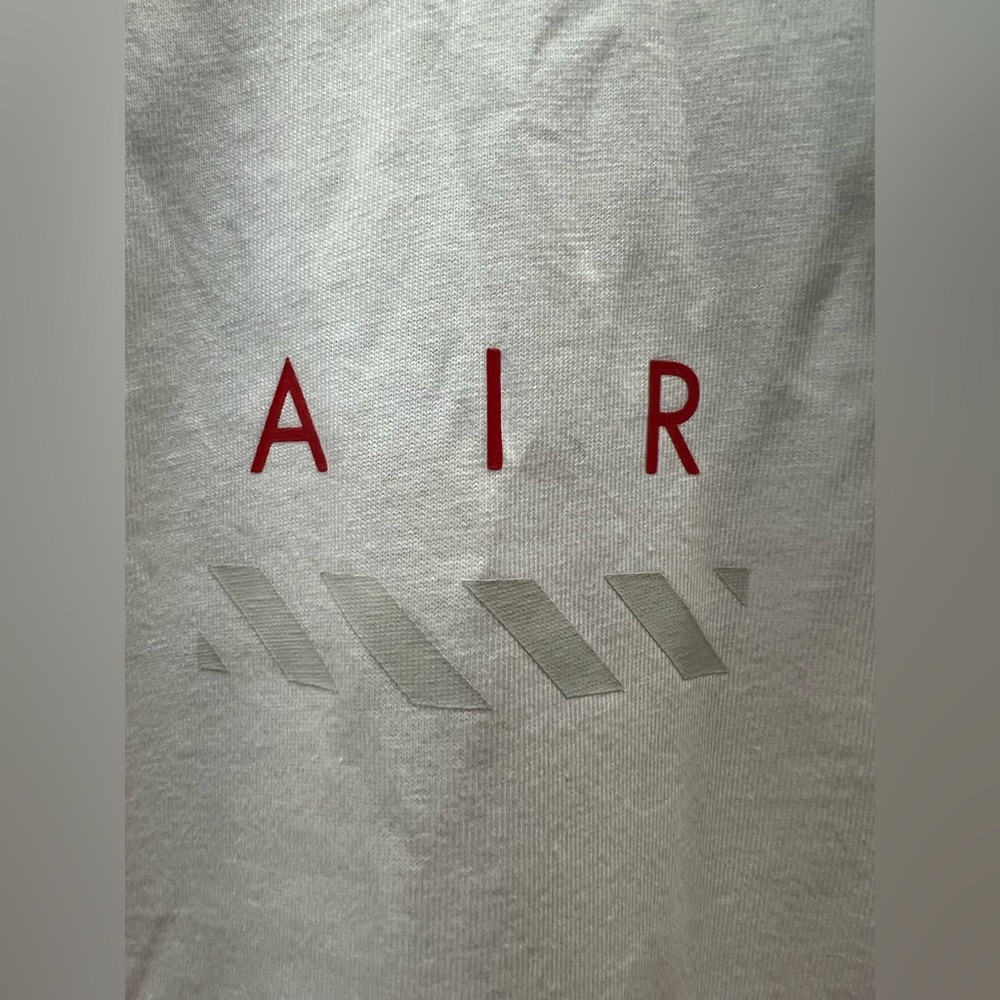 Nike -  Men’s - NWT- Medium  White Short Sleeve Crewneck with Red AIR Graphic - Picture 2 of 10
